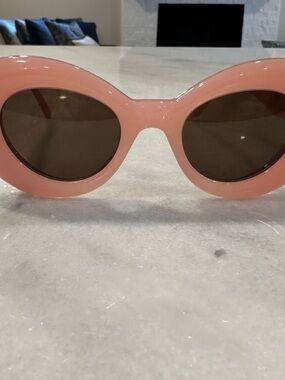 LOEWE curvy pink sunglasses
